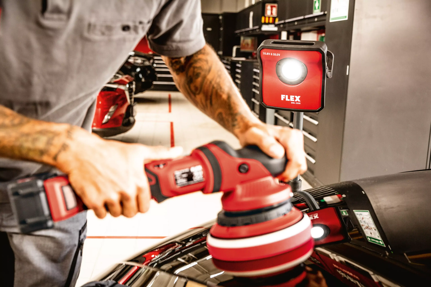 DWL 2500 10.8/18.0 LED cordless high CRI-value full-spectrum light 10.8 / 18.0 V