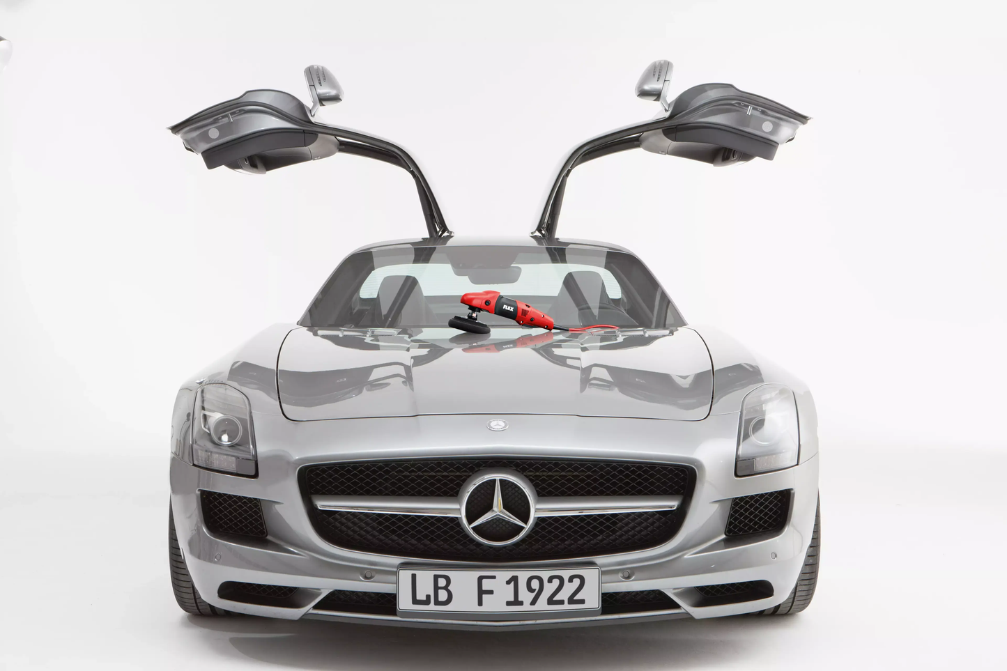 PE 14-3 125 Ergonomic polisher with speed control trigger